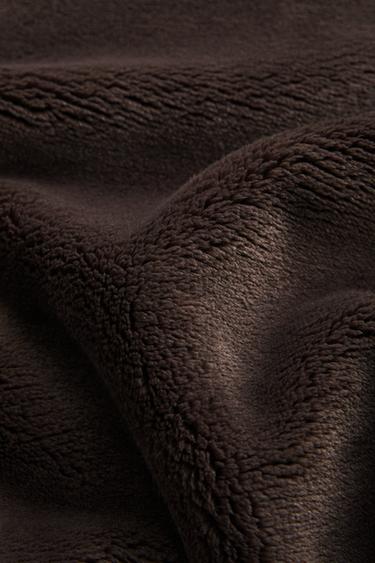 Zara PLAIN FAUX FUR BLANKET - Brown