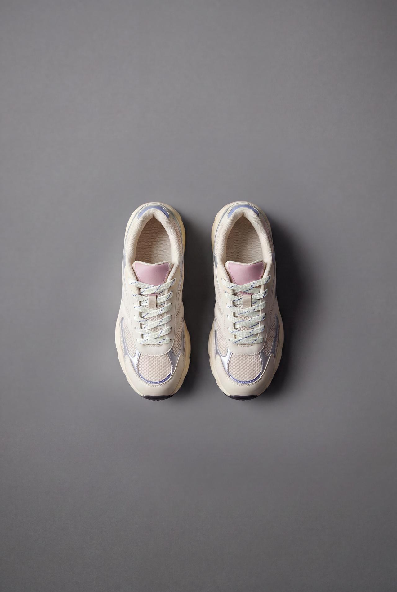 MESH TRAINERS — White