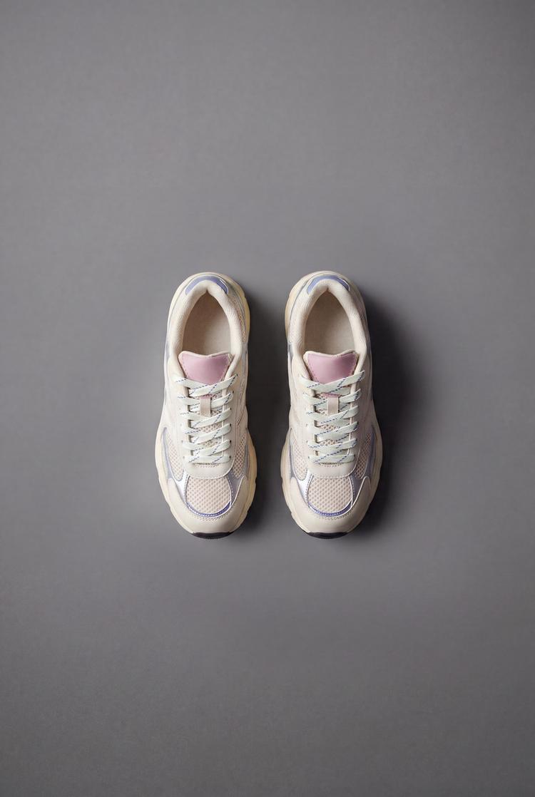 ZAPATILLA DEPORTIVA REJILLA