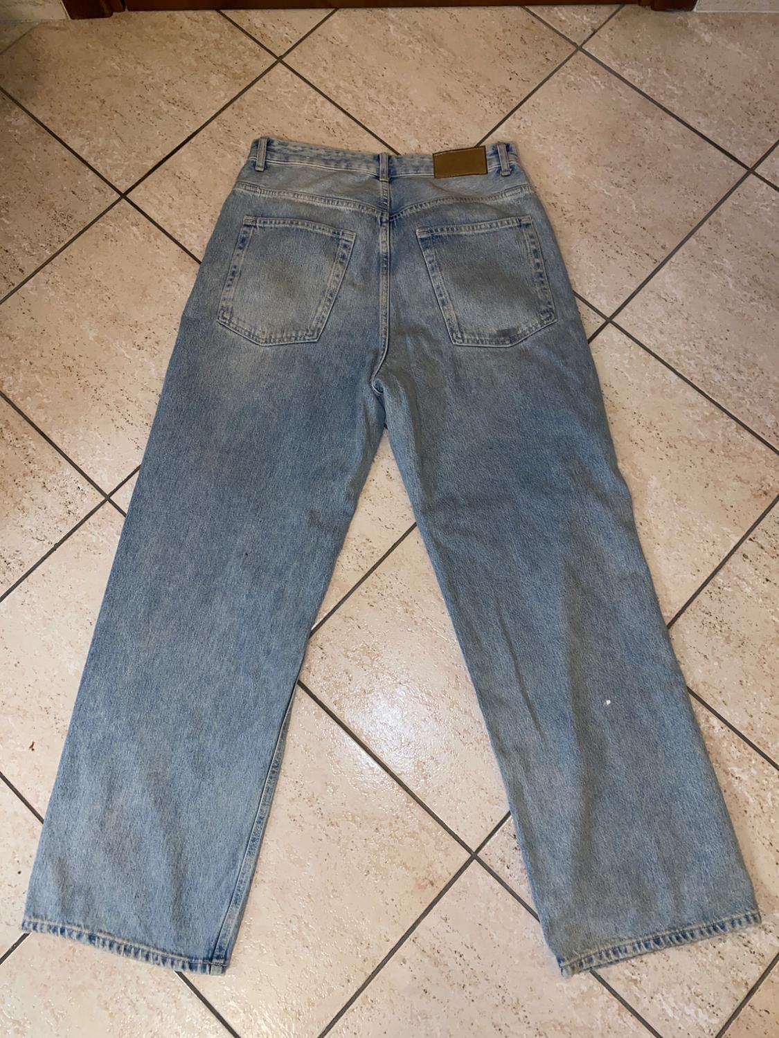 FADED BAGGY-FIT JEANS - Image 2