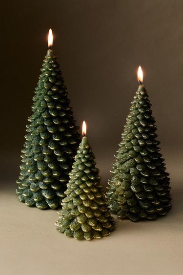 SNOWY GLITTER FIR TREE CHRISTMAS CANDLE — Green 1