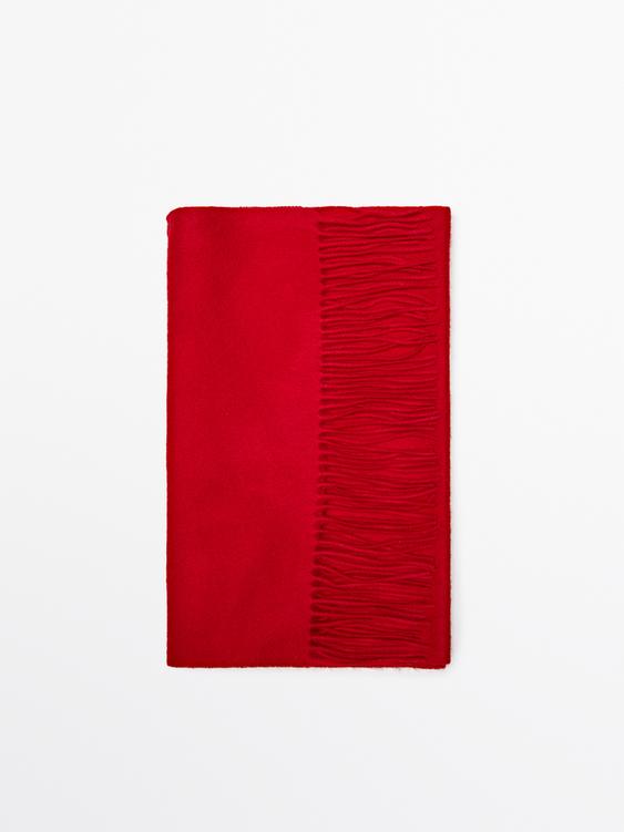 100% cashmere fringed scarf