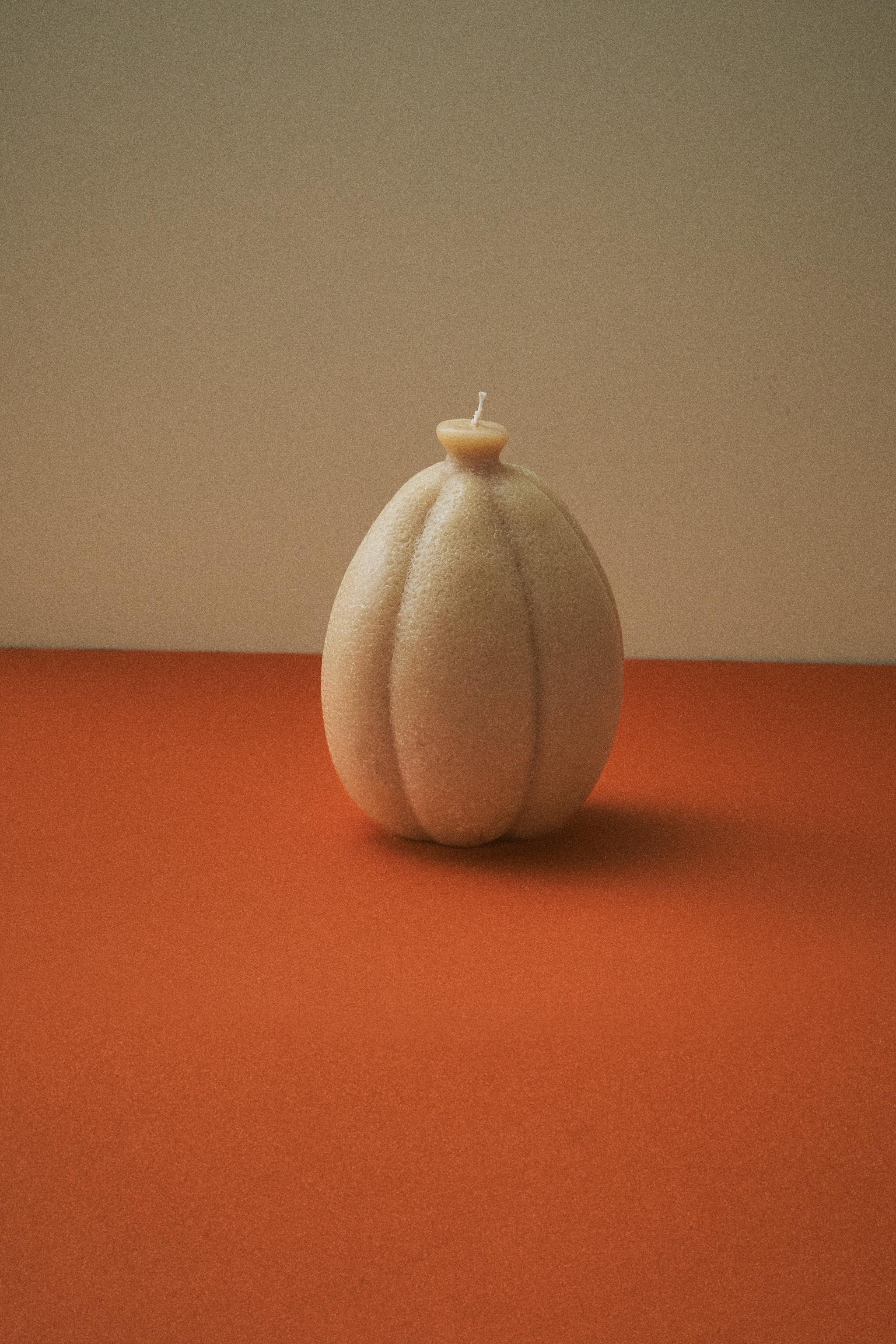 Zara (666 G) PUMPKIN SPICE SCENTED CANDLE — фото 6