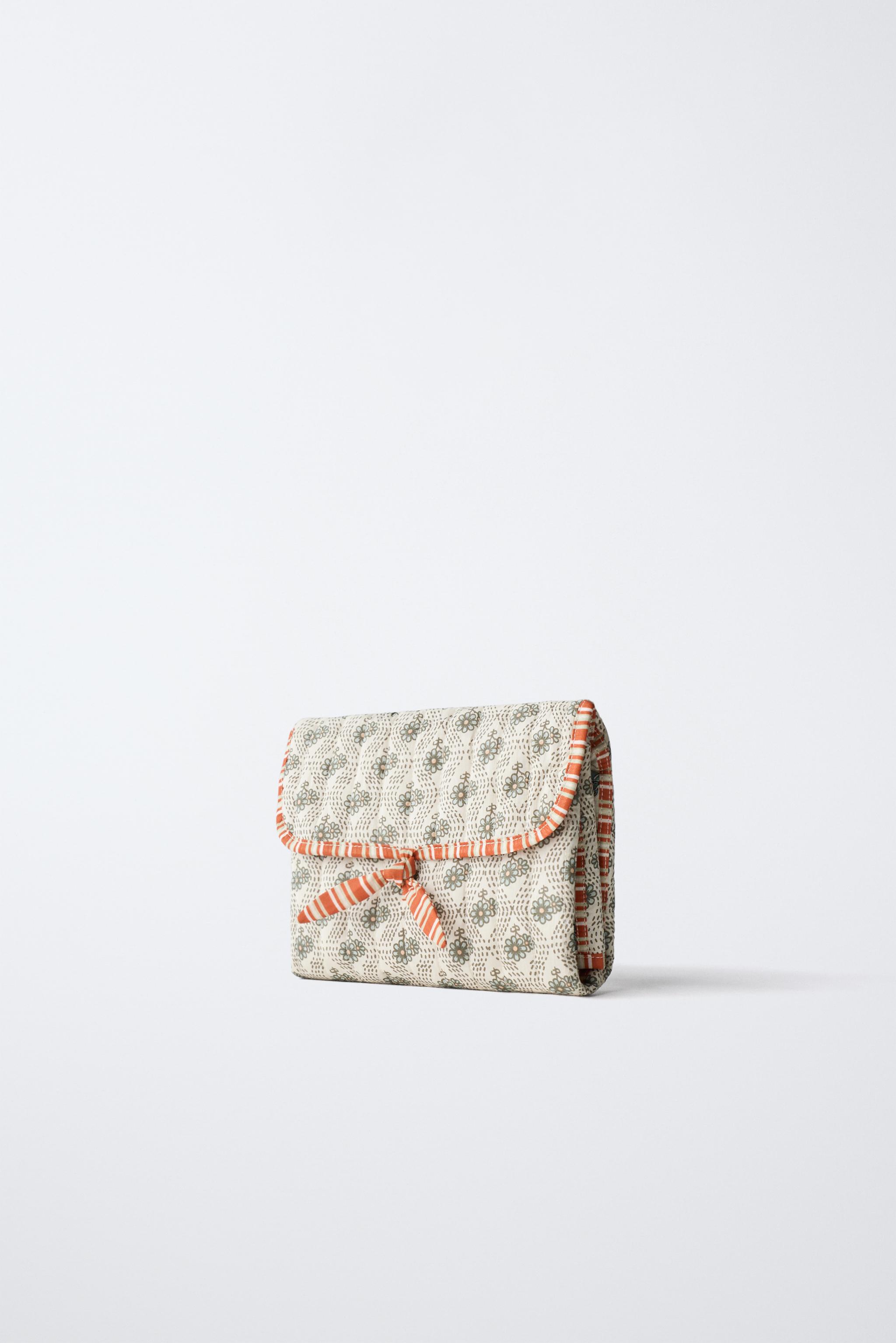 FLORAL MATERNITY CHANGING PAD