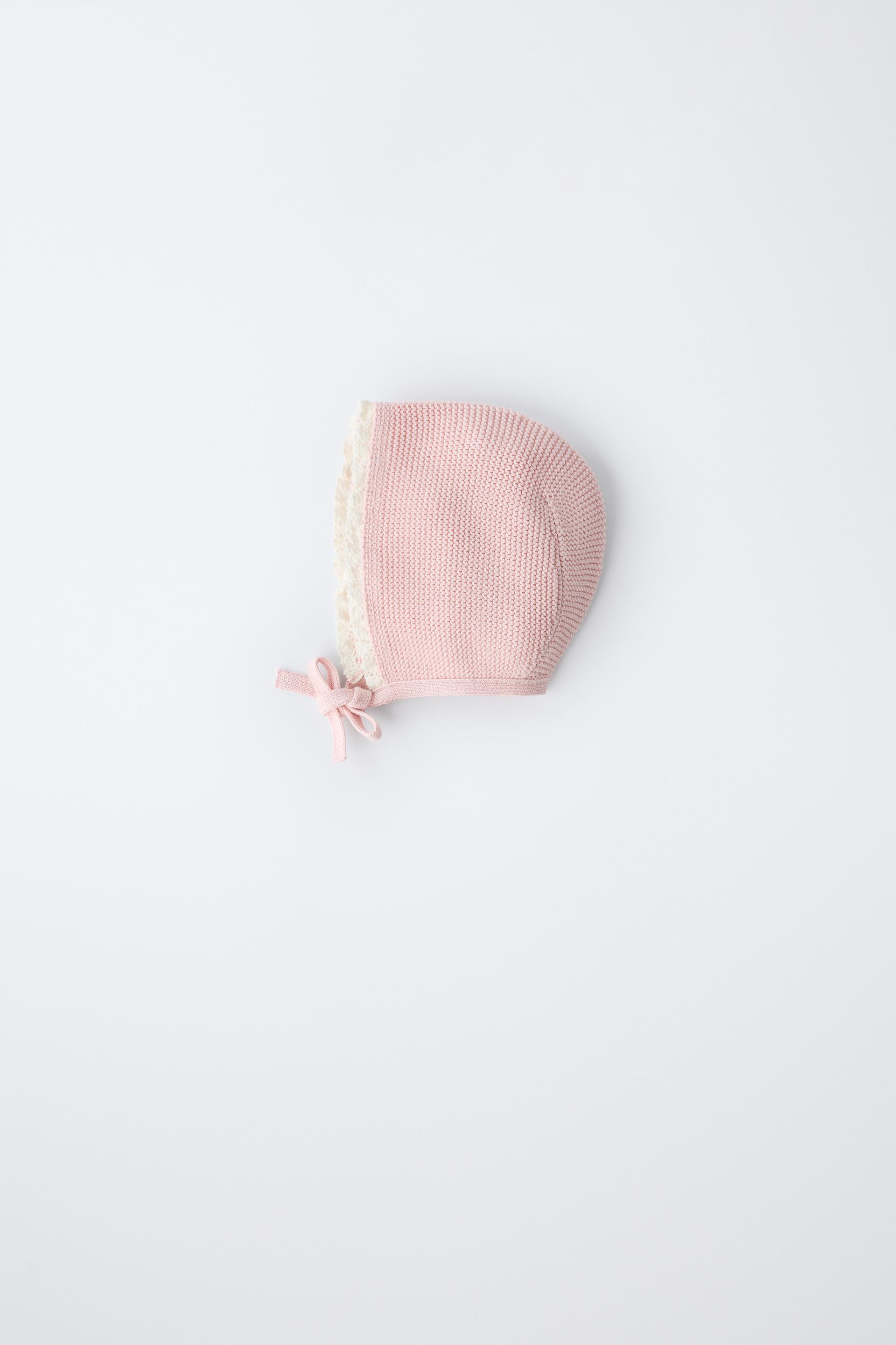 Contrast Lace Knit Bonnet
