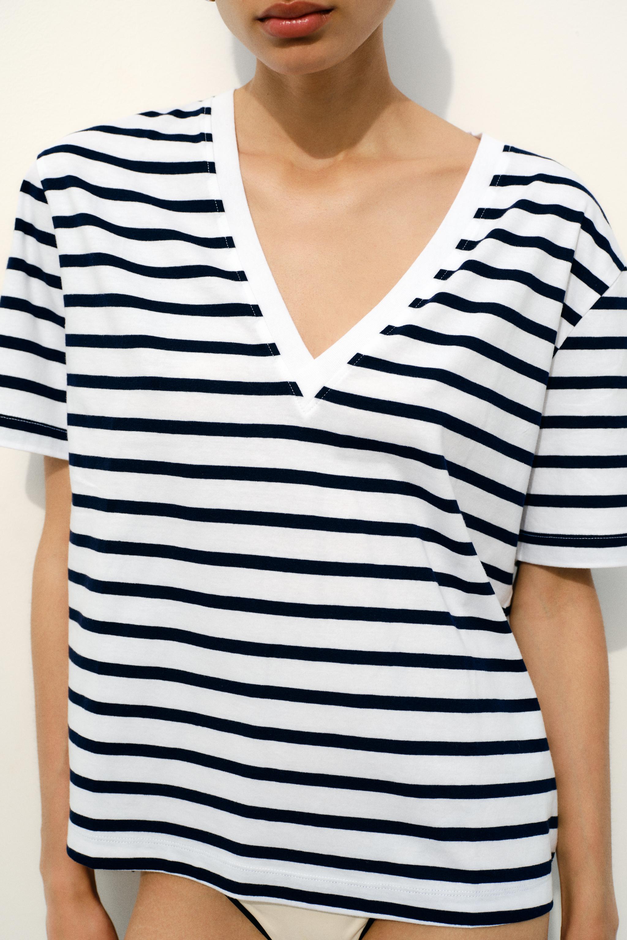 white and black t shirt women's