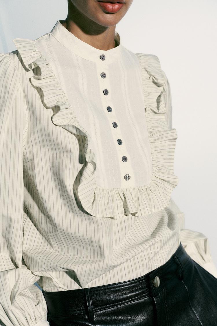 STRIPED RUFFLE BLOUSE — Ecru / Beige