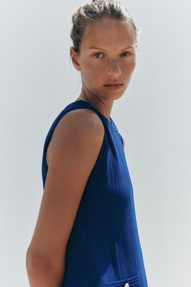 ROBE EN MAILLE À PLIS PLATS - Bleu roi de Zara - Image 2