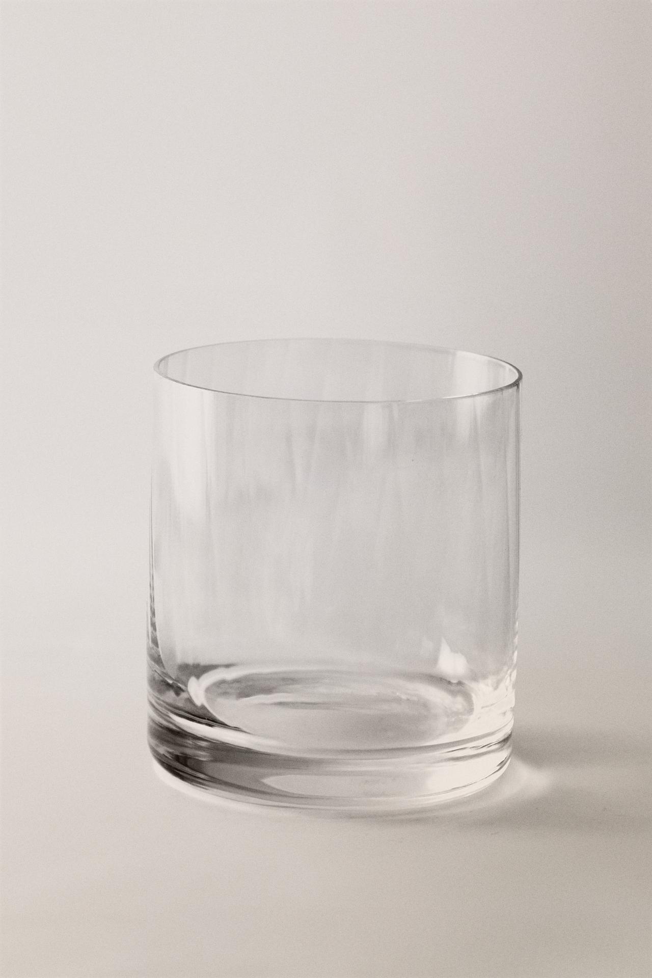 WHISKEY GLASS TUMBLER — Transparent