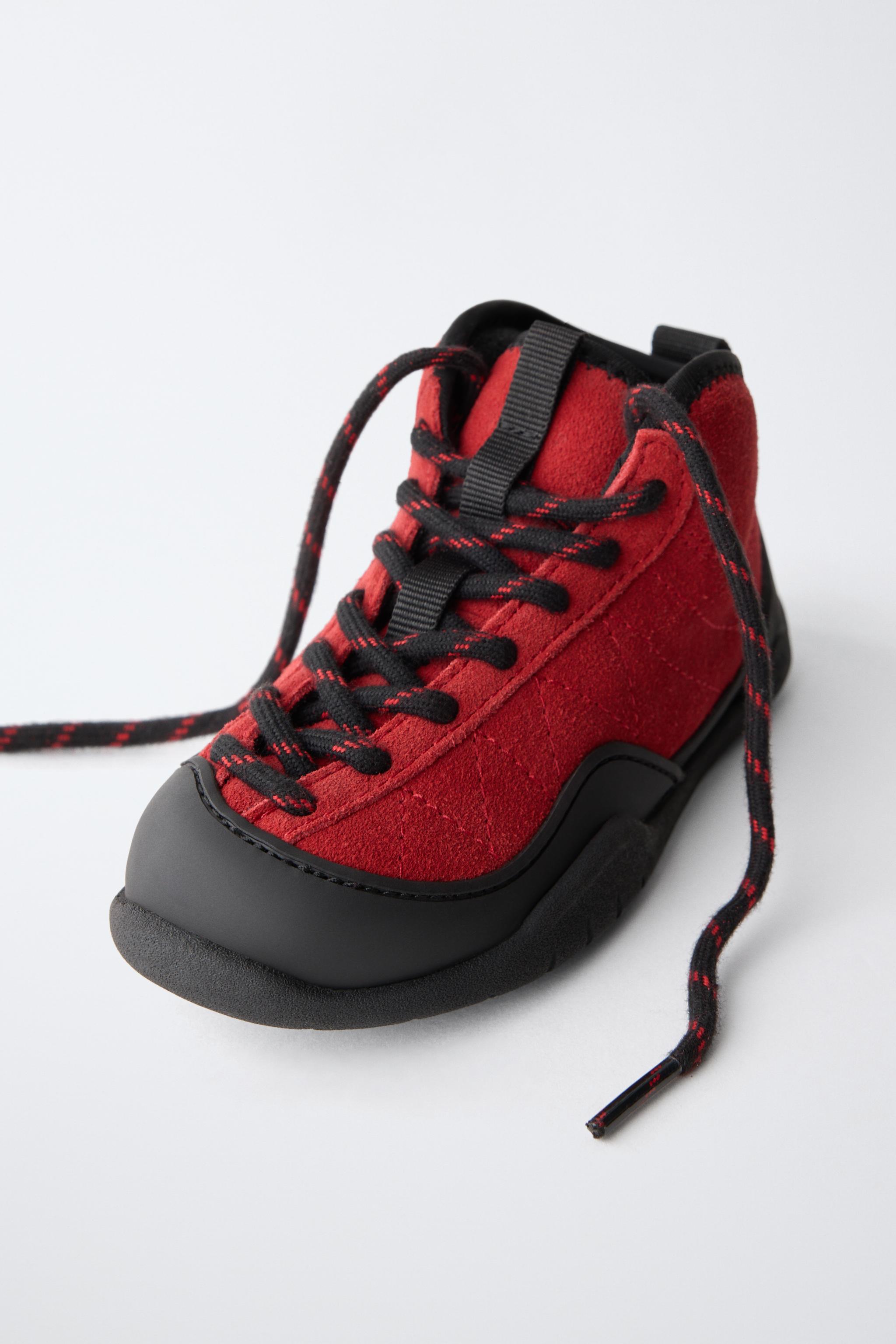CONTRAST SNEAKER BOOTS