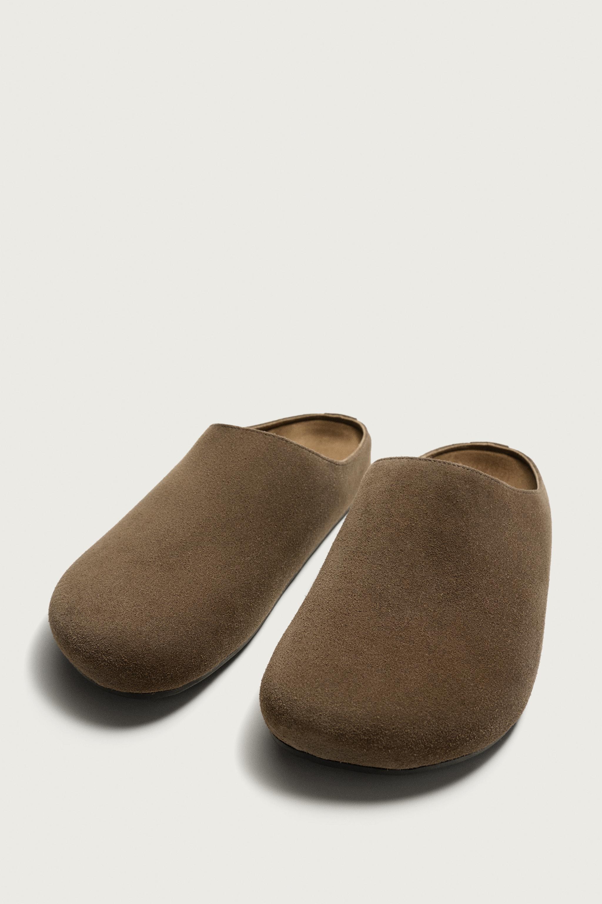 LEATHER CLOGS