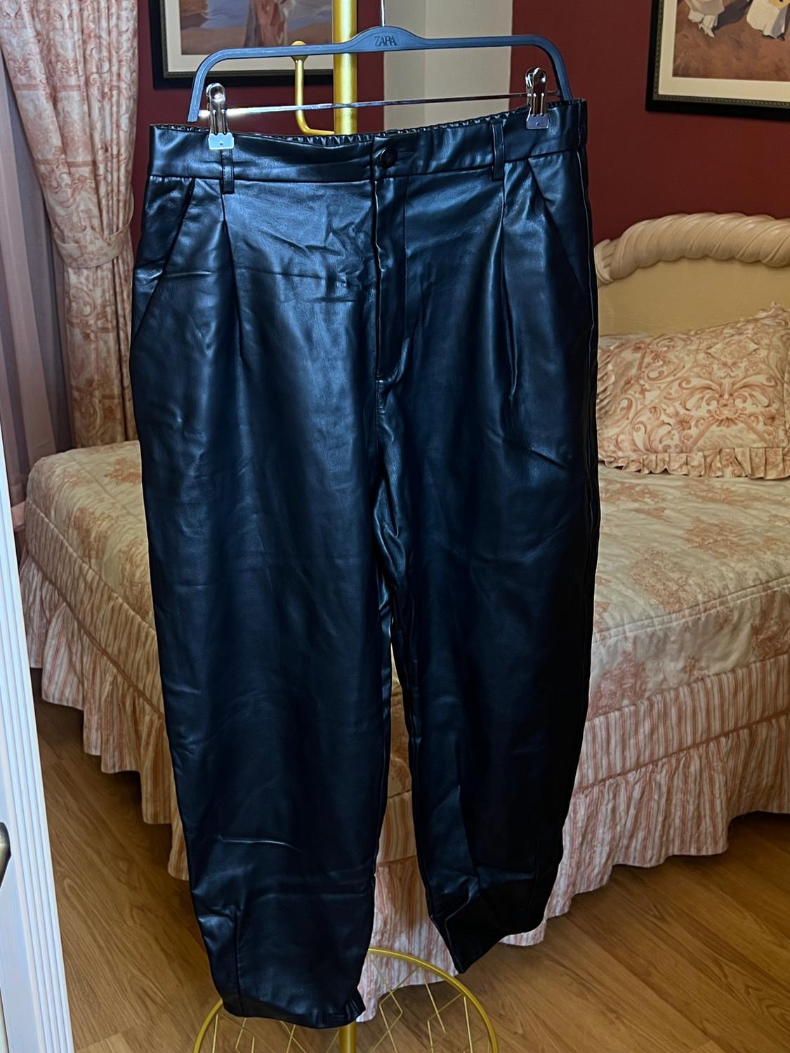 FAUX LEATHER MOM FIT TROUSERS - Image 8