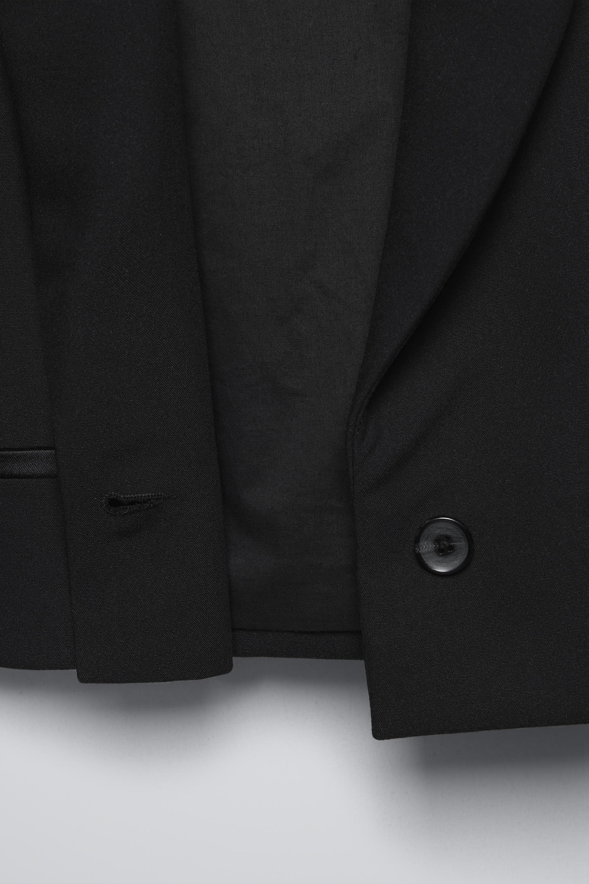 クロップド ブレザー - ブラック | ZARA Japan / 日本