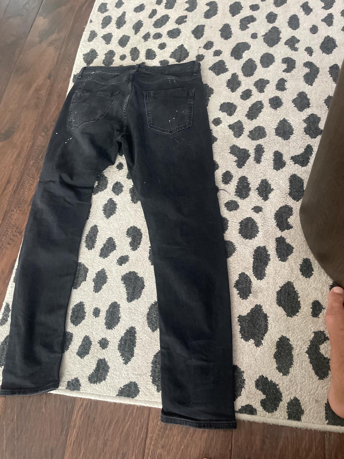 SKINNY JEANS WITH BANDANA PATCHES - Image 2