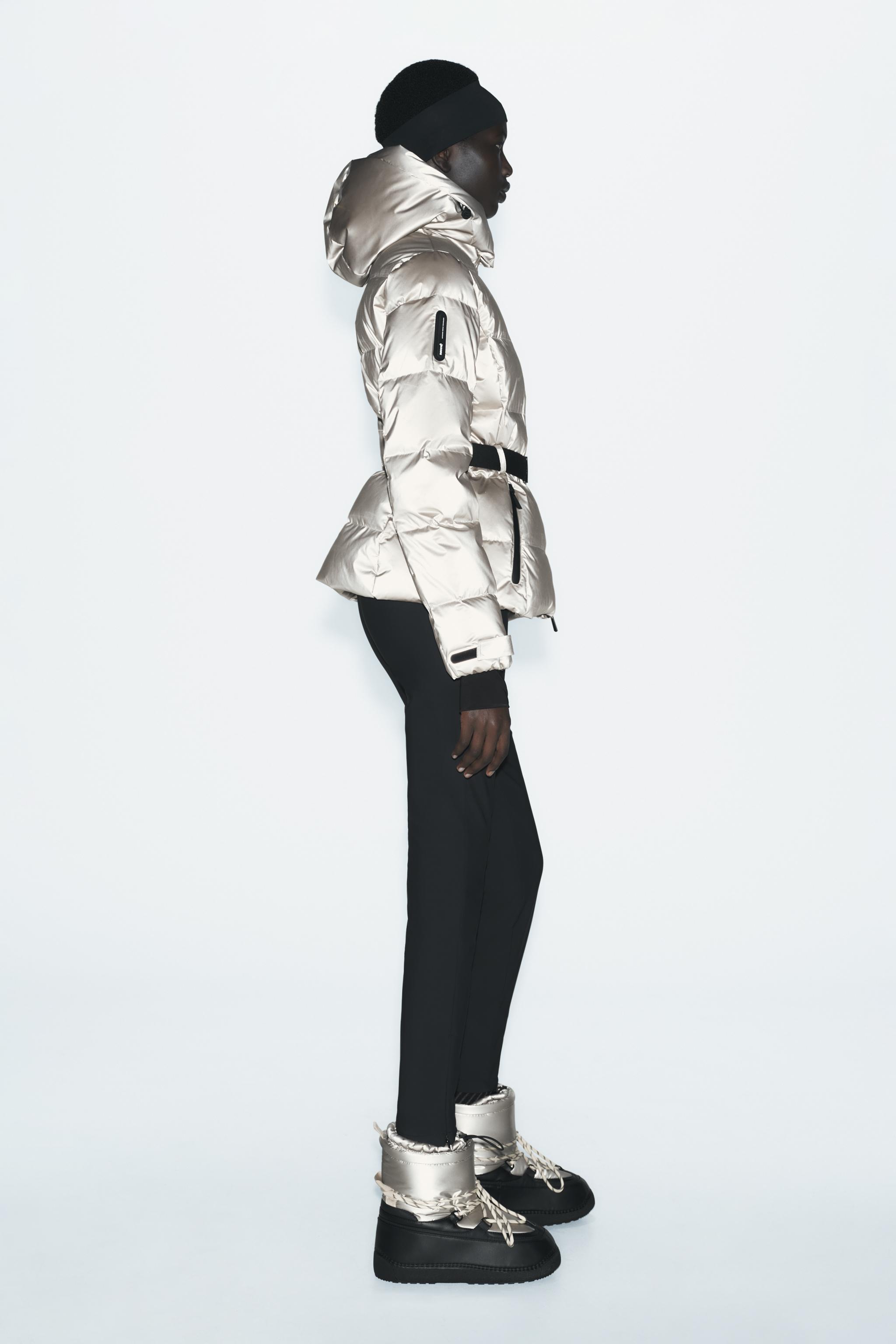 ZARA RECCO ホワイトフードジャケット S RECCO® TECHNOLOGY WATER RESISTANT AND WIND PROTECTION DOWN