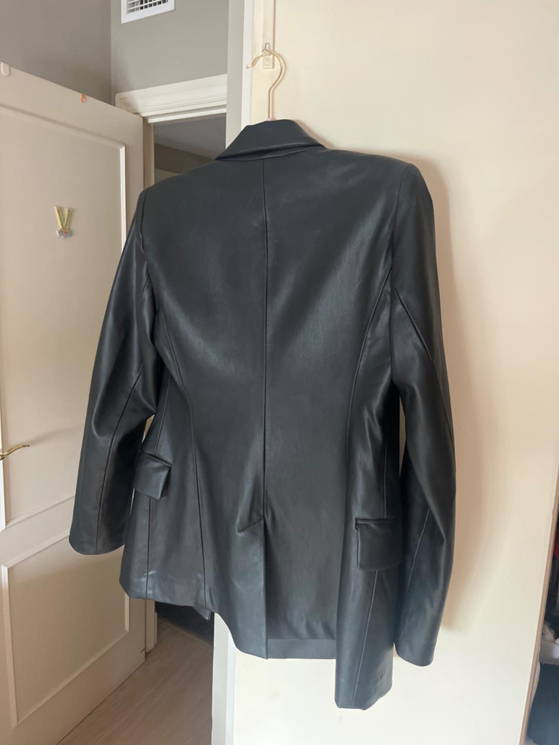 FAUX LEATHER BLAZER - Image 3