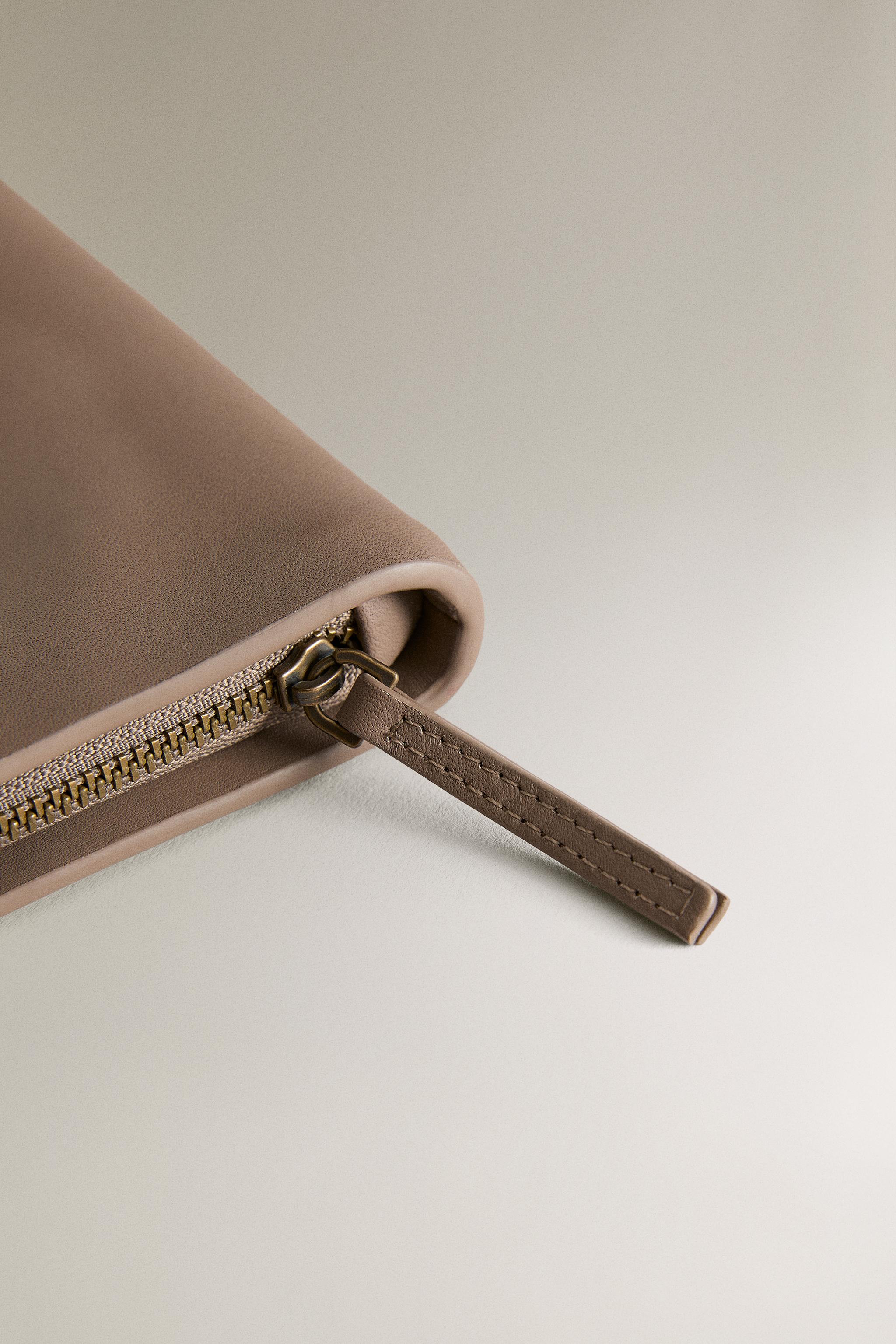 PORTEFEUILLE EN CUIR