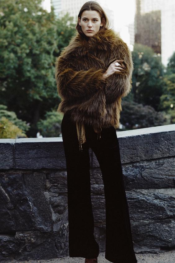 ZW COLLECTION フェイクファーショートコート - マスタード | ZARA  