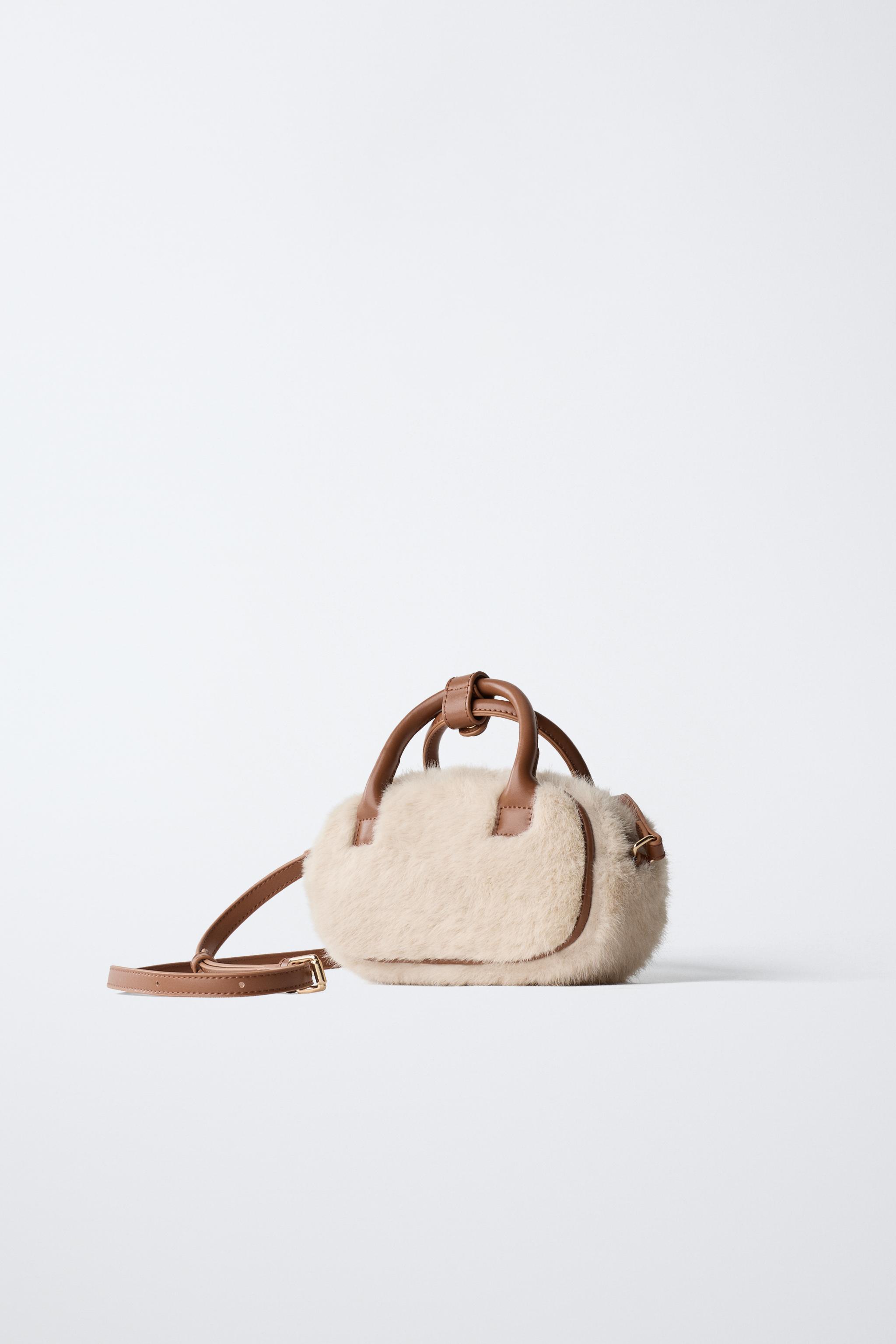 リアルファーボウリングクロスボディバッグ - エクリュ | ZARA