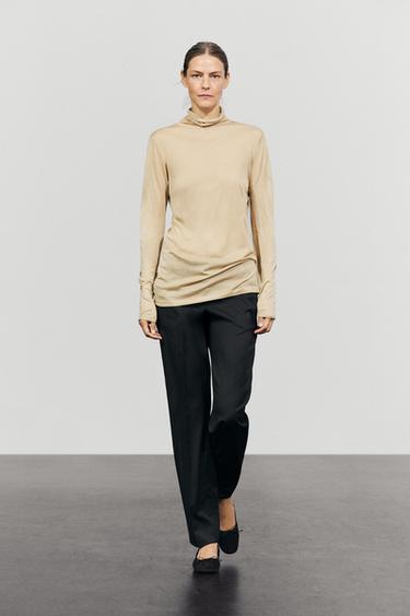 Long 100% silk turtleneck sweater — Light beige 1