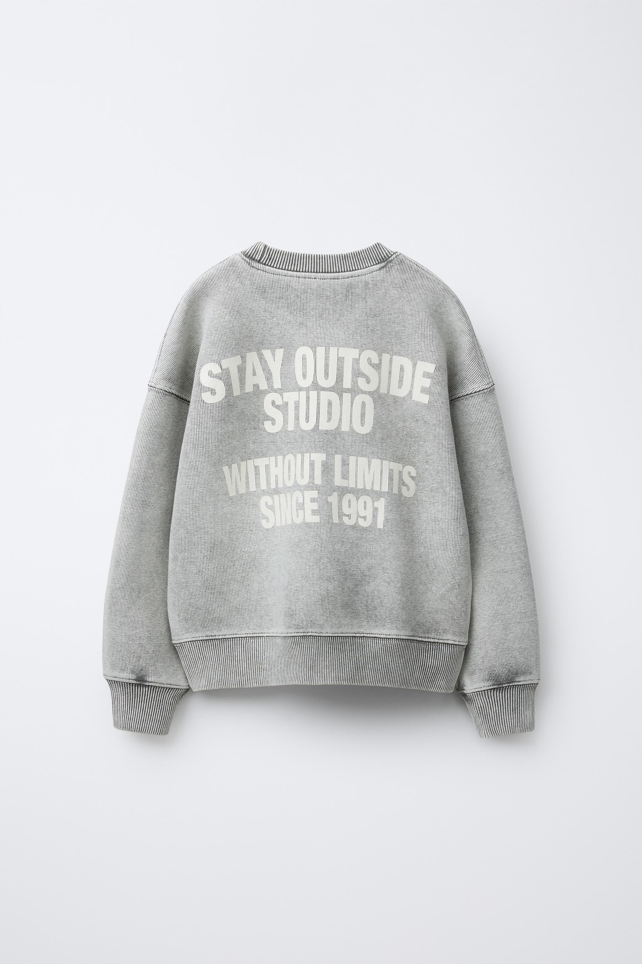 WASHED EFFECT TEXT SWEATSHIRT