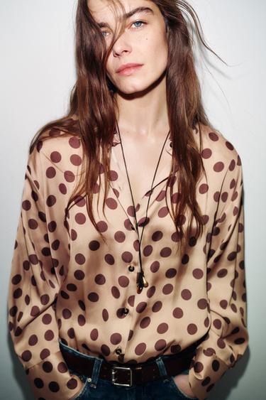 CHEMISE SATINÉE À POIS - Beige-marron de Zara