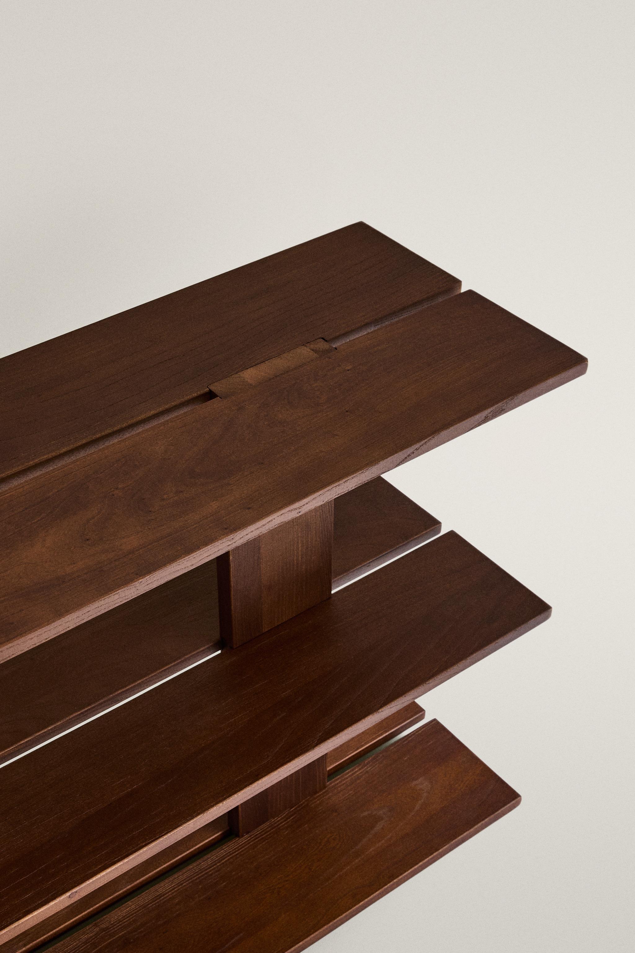 ELM WOOD SHELF WITH THREE SHELVES