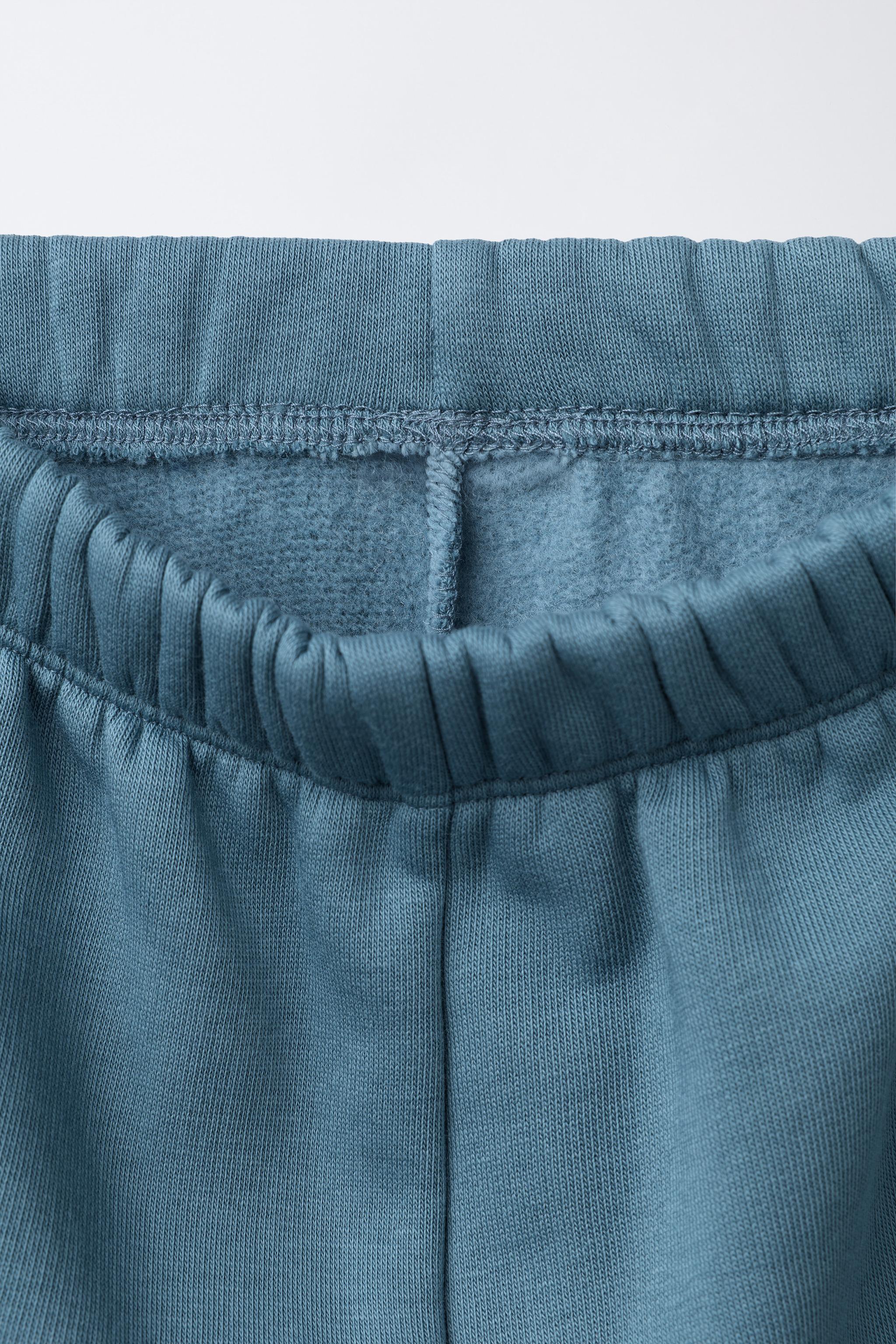 ENSEMBLE JOGGING SWEAT-SHIRT ET PANTALON JOGGER BASIQUE ÉTIQUETTE