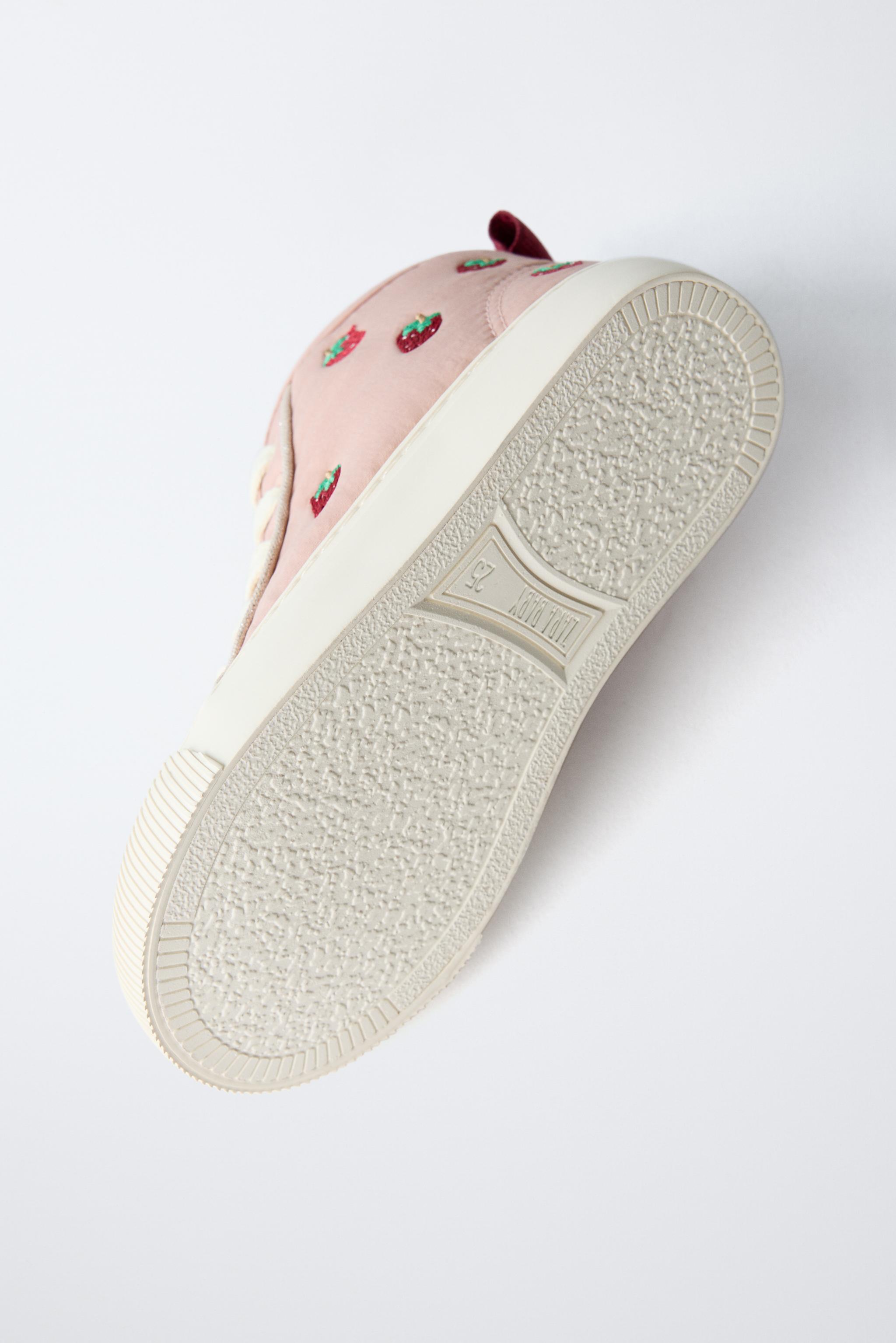strawberryページ adidas original ZX 'Strawberry Latte' Dressed in a Wonder