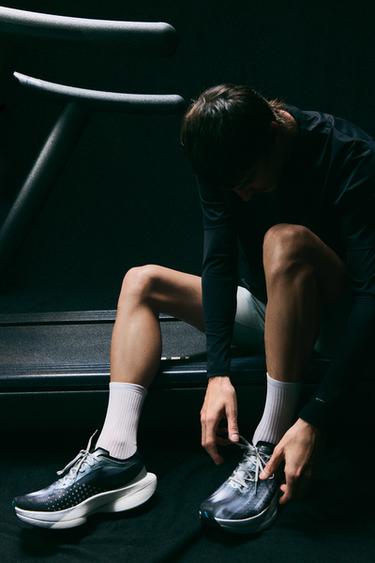 Product image - Brick by Zara - Image 0