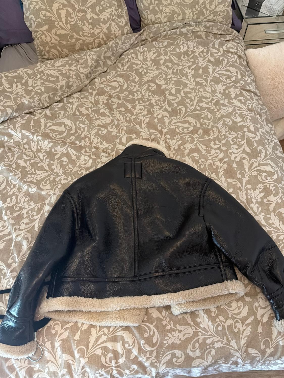 FAUX LEATHER JACKET WITH FAUX SHEARLING - Image 3