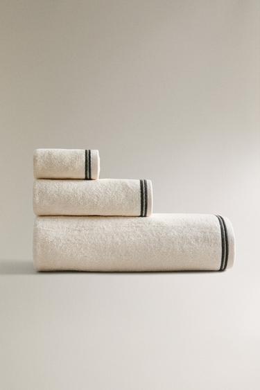COTTON TOWEL WITH DOUBLE SCALLOPED EDGE - Ivory by Zara