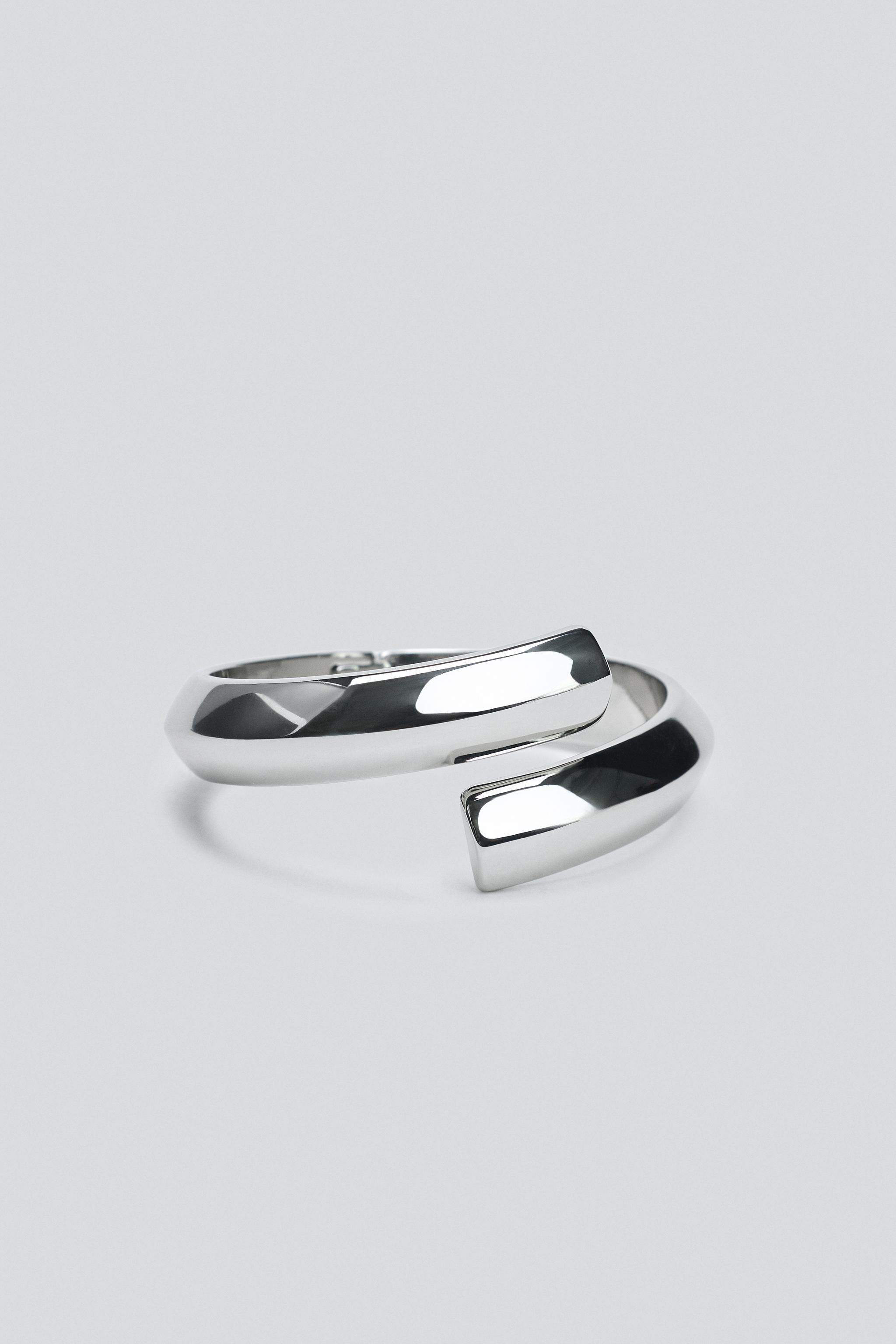 BRACELET EN MÉTAL OUVERT