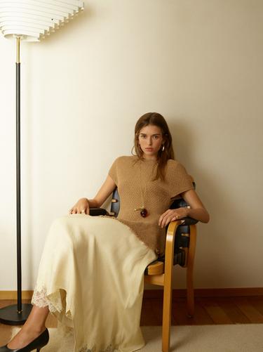 Zara Product image - Tan - Image 0