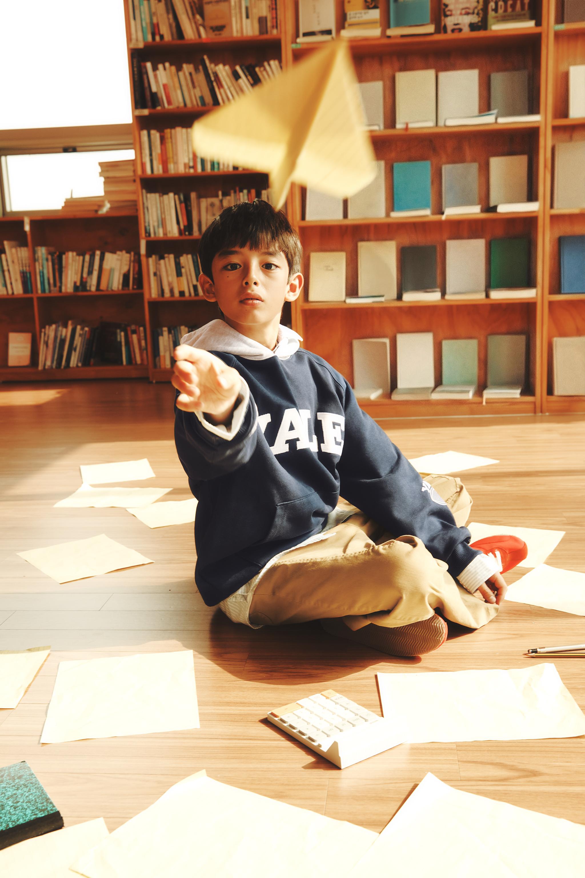 YALE UNIVERSITY™ HOODIE - Navy blue | ZARA Thailand