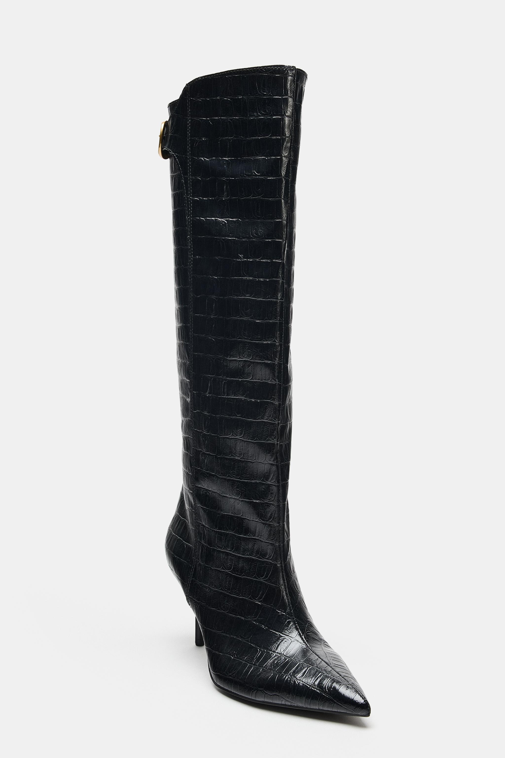 PRINTED HEELED BOOTS