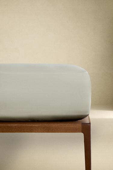 Zara SATEEN FITTED SHEET | 15.7" THICK (300 THREAD COUNT) - Light green - Image 0
