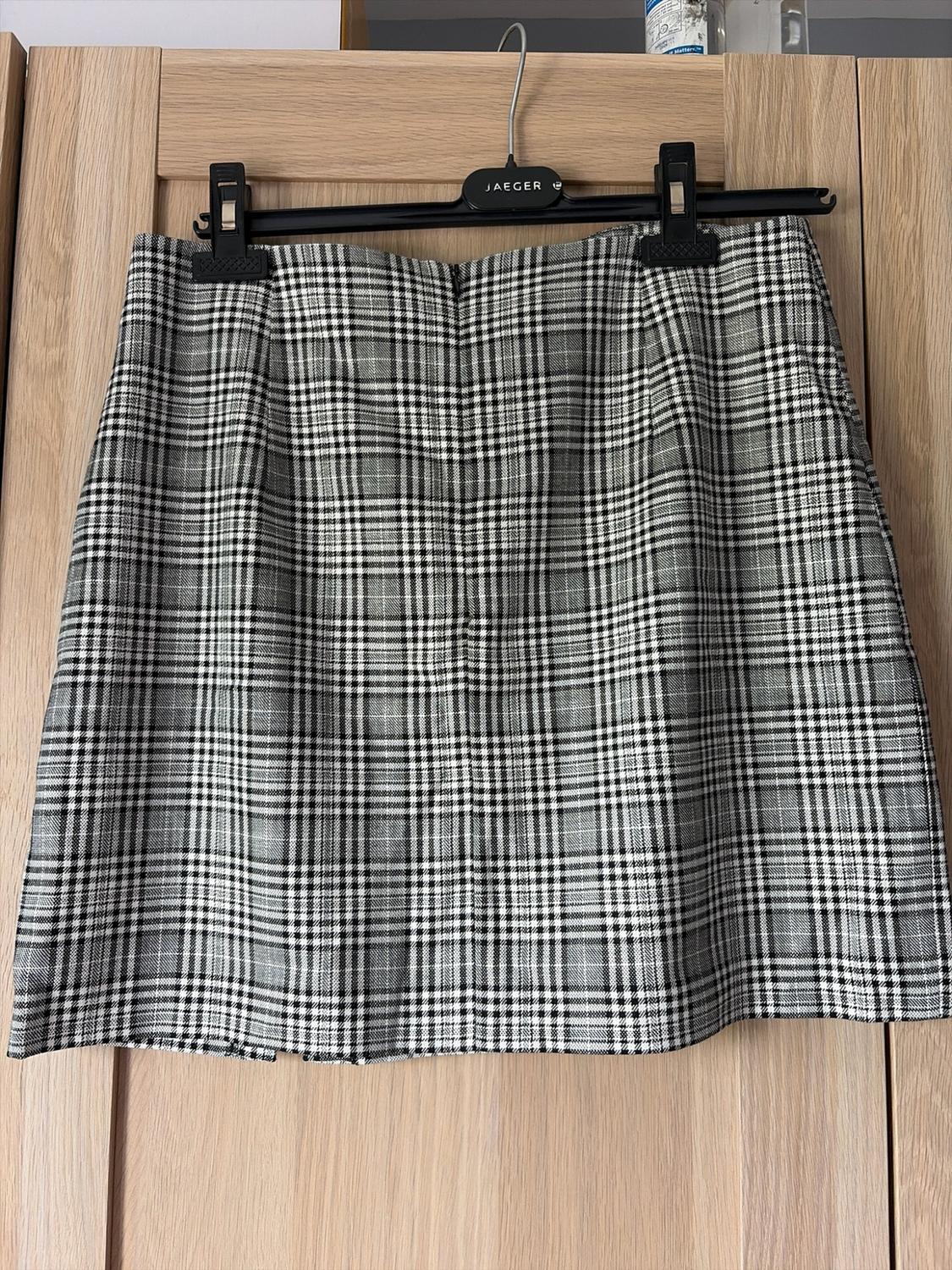 CHECK MINI SKIRT - Image 3