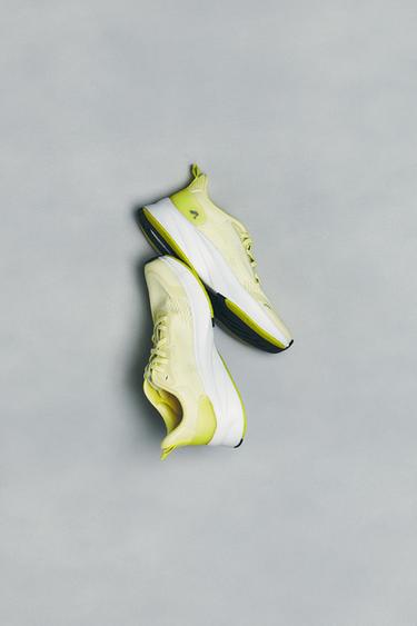 SPORTY TRAINERS - Yellow by Zara