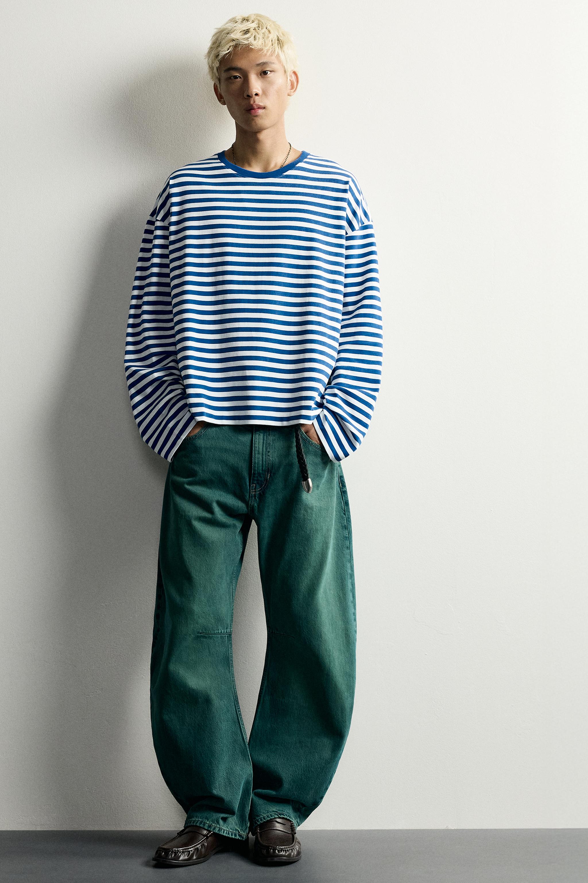 ストライプ柄オーバーサイズロングスリーブTシャツ - 青色/白色 | ZARA