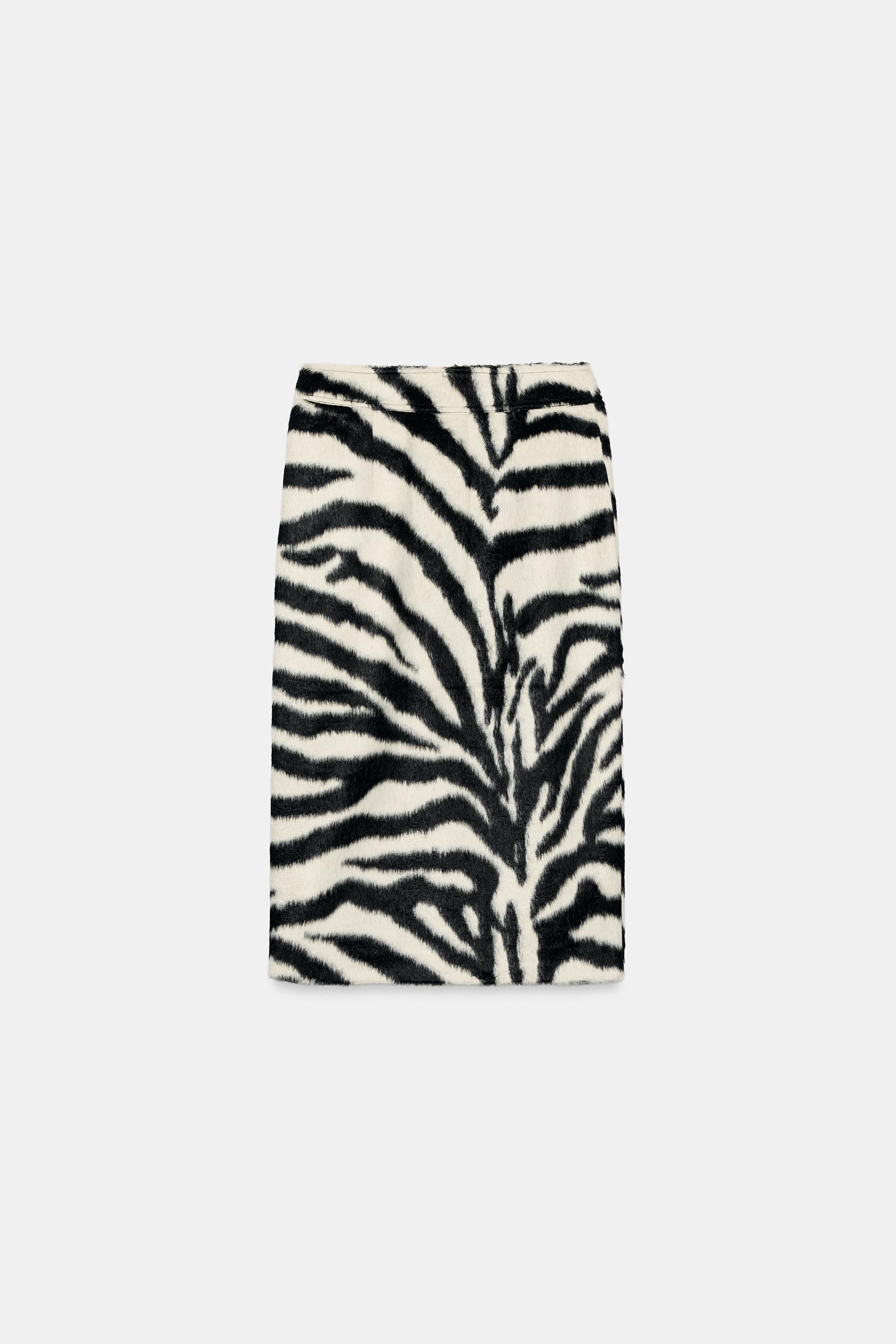 ANIMAL PRINT FAUX FUR MIDI SKIRT