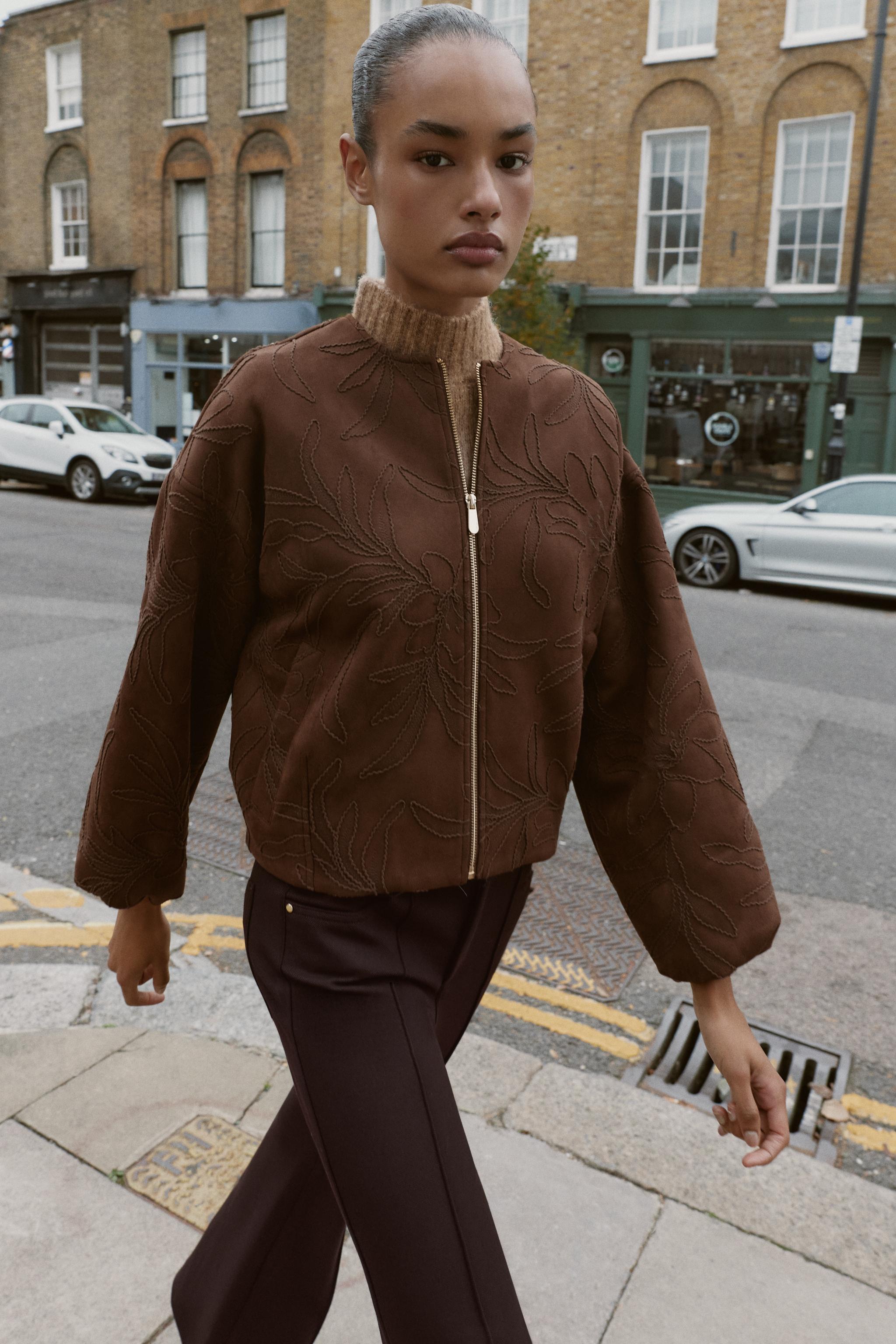 ZARA スエードレザージャケット 2色 スエード レザー ボクシーフィットジャケット - サンド | ZARA
