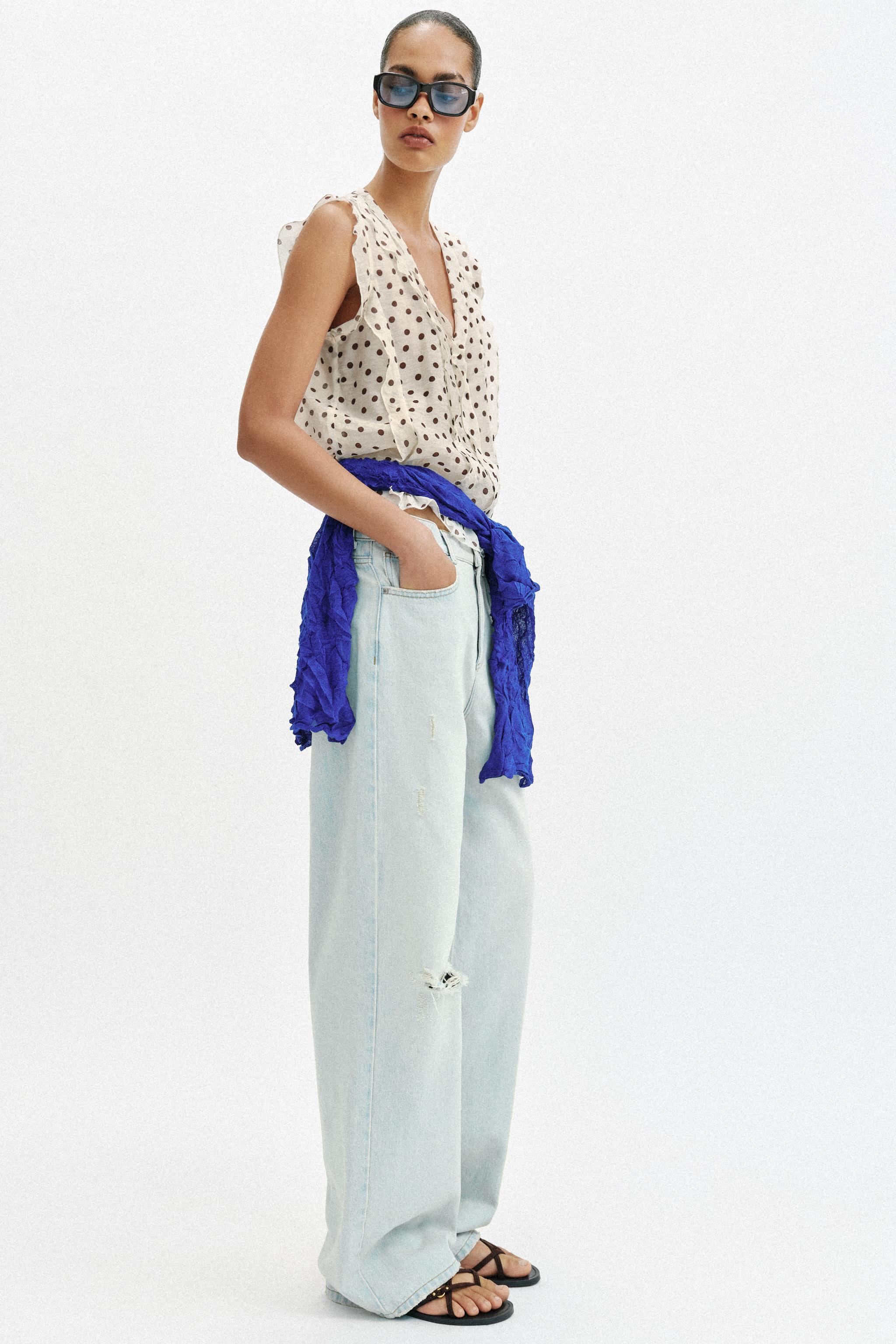 POLKA DOT PRINT BLOUSE