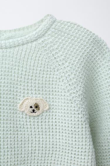 PULL EN MAILLE PERLÉE AVEC CHIEN BRODÉ - Bleu d'eau de Zara - Image 2