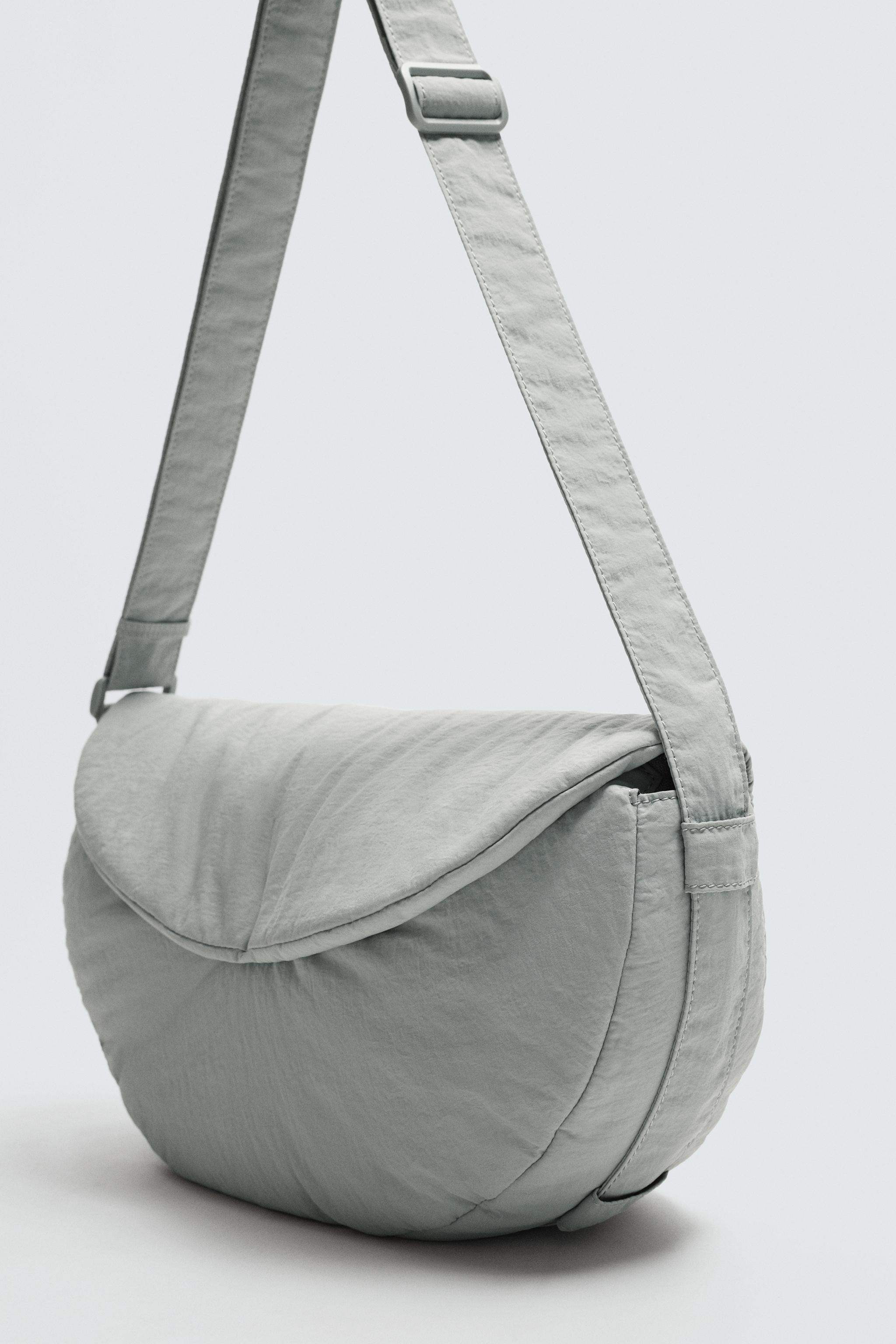 ナイロンフラップクロスボディバッグ - ブラック | ZARA Japan