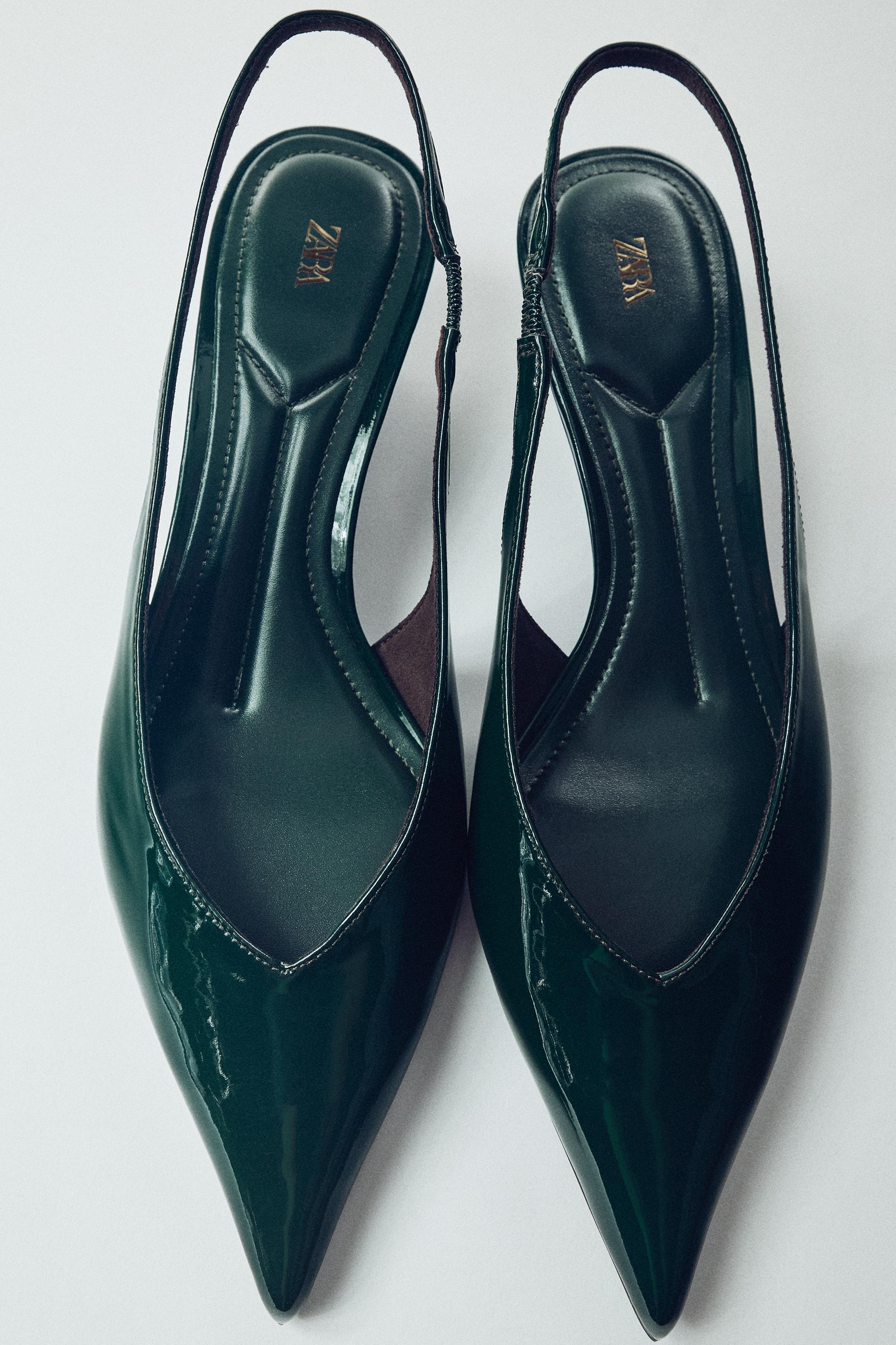 PATENT-EFFECT WEDGE SHOES