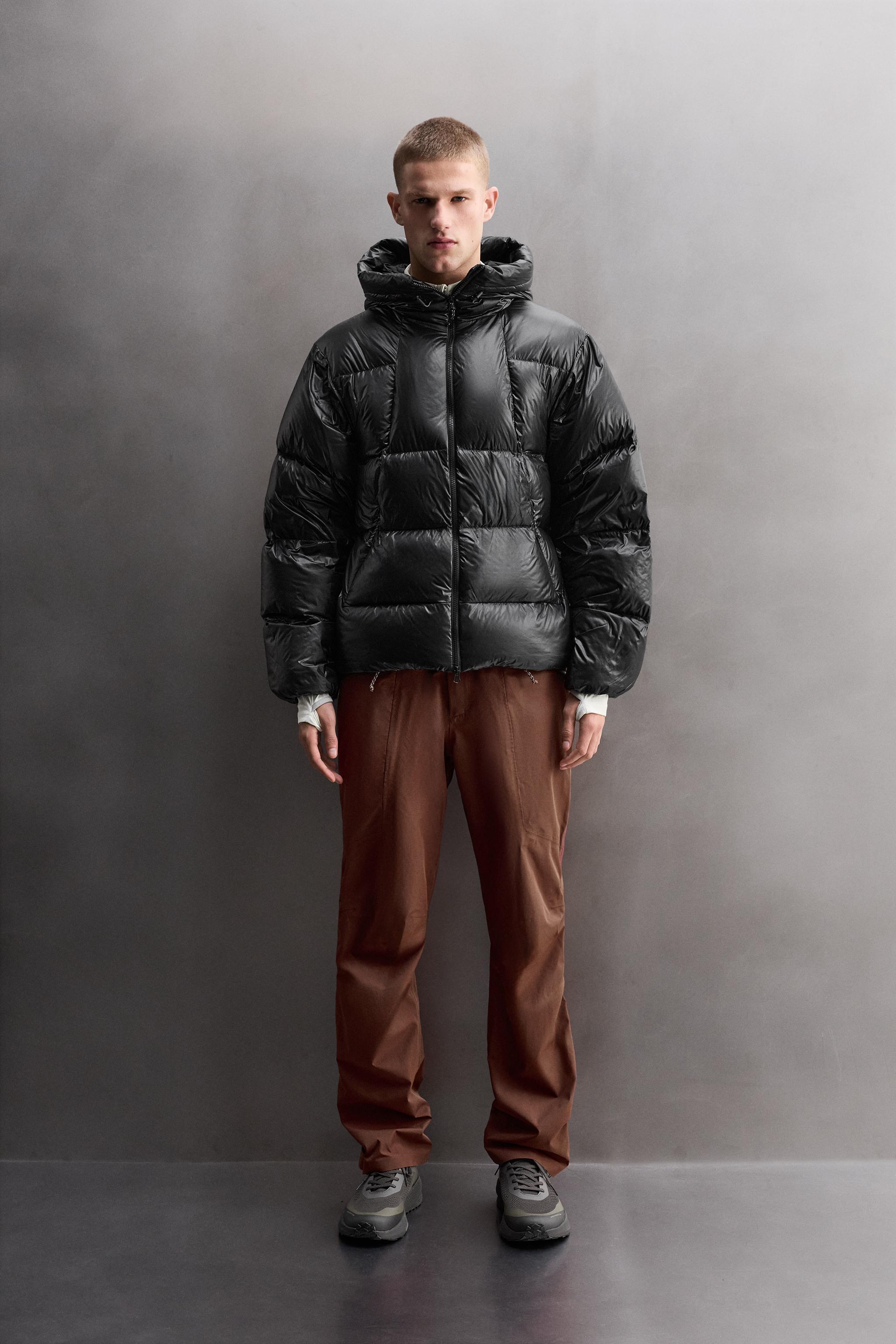 ZARA 即完売品 メンズダウンジャケット フード付 エンボスレザー フード付きジャケット | メンズ | ZARA 日本