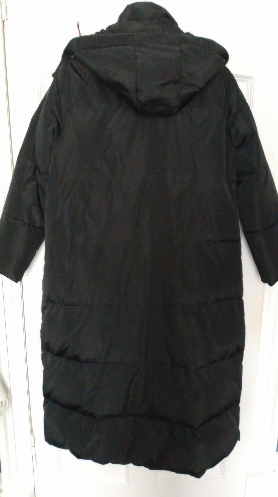 LONG DOWN JACKET WITH WATER AND WIND PROTECTION - Image 2