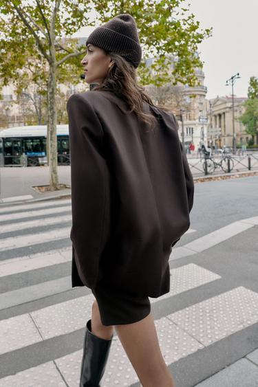 VESTE À BOUTONNAGE CROISÉ AVEC ÉPAULETTES - Marron de Zara - Image 3
