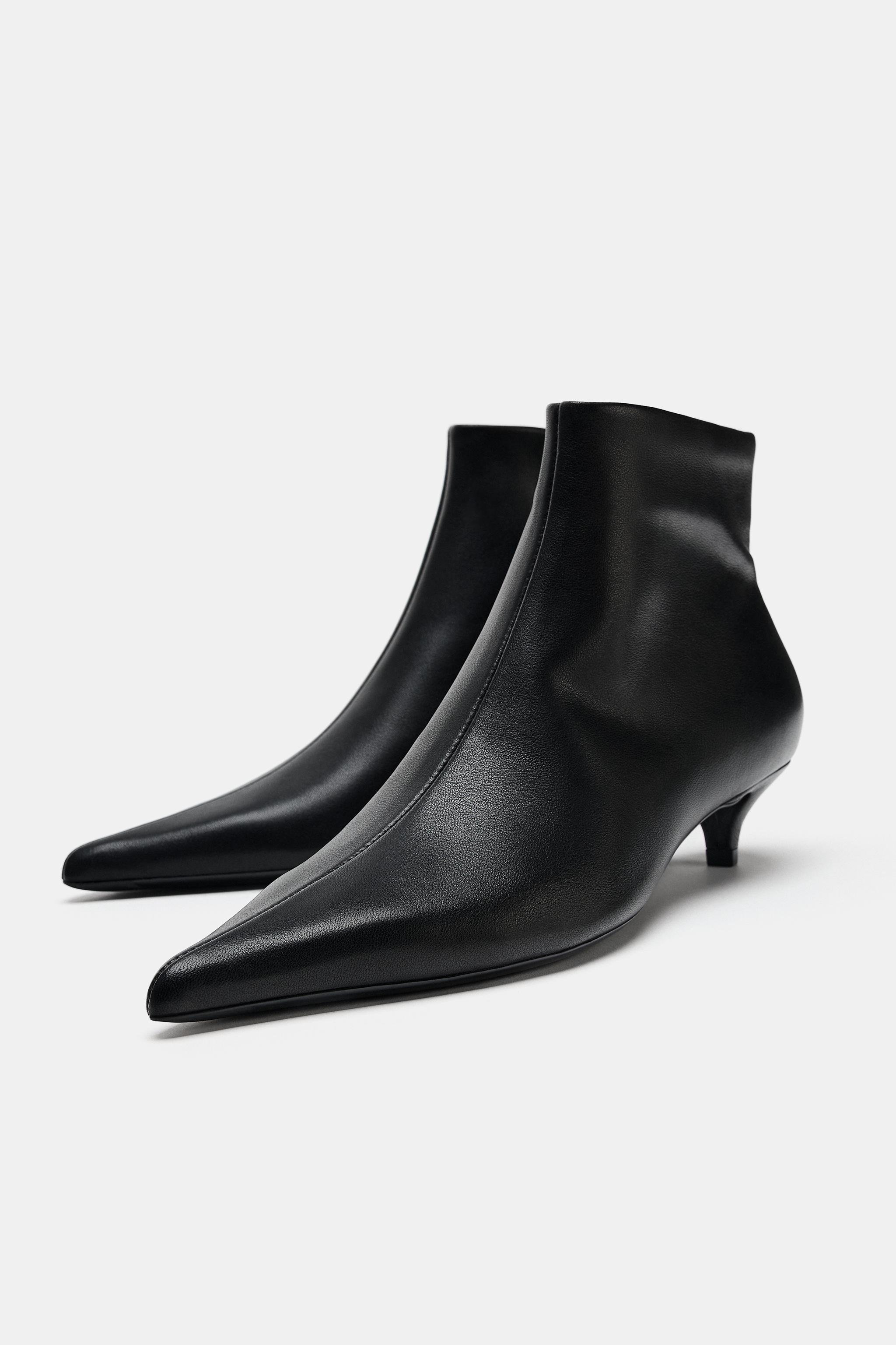 BOTTINES TALONS KITTEN CUIR